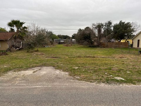 Land, Aransas Pass, TX