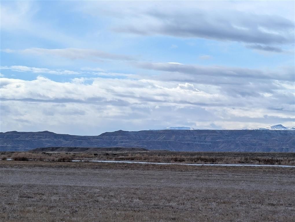 Byron, WY Farmland with Views