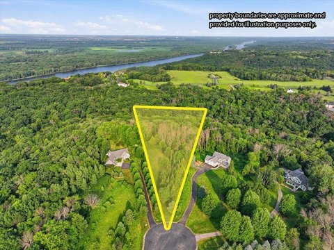 LAND - Prescott, WI