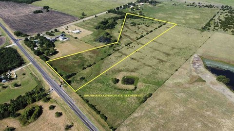 Land, Wolfe City, TX