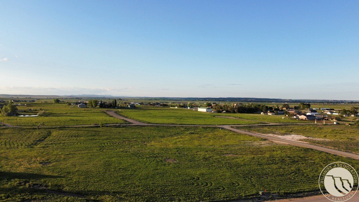 Land in Shepherd, Montana