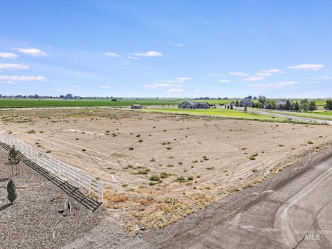 Residential Land in Filer, ID