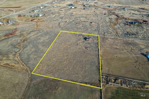 Acreage Parcel with Water Shares