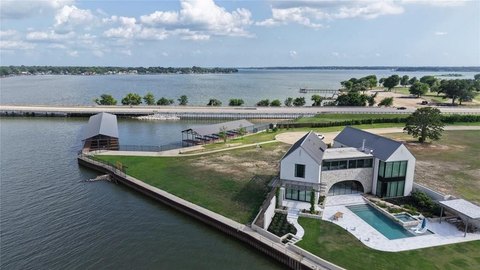 Waterfront Lot with Included Boatslip