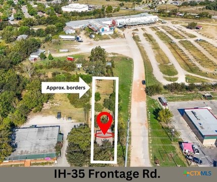 Prime IH-35 Frontage Land
