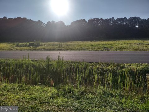 LAND - BERLIN, MD