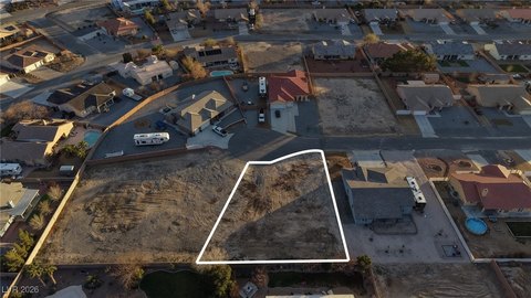 Residential Land in Artesia Subdivision