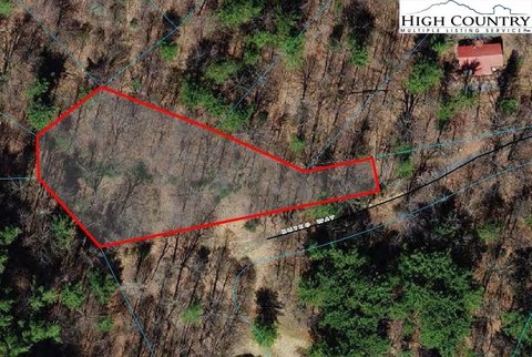 Land in Log Cabin Community