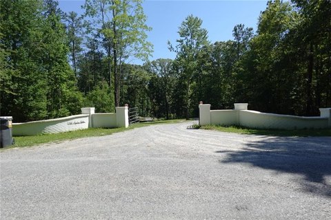 LAND - Dallas, GA