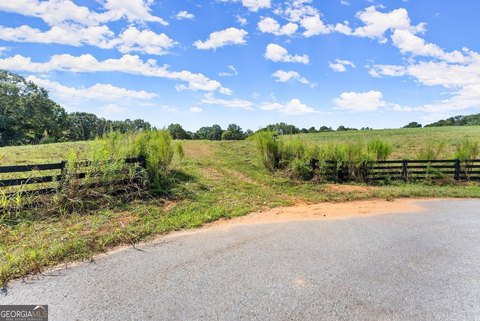 8-Acre Land Parcel in Hoschton