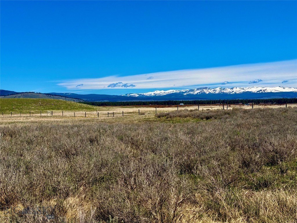 West Yellowstone Land Near Park