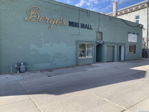 Mason City Commercial Package