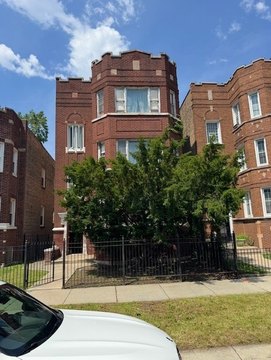 Brick 3-Unit Multifamily Building