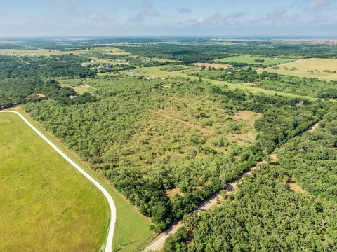 37+ Acre Country Paradise