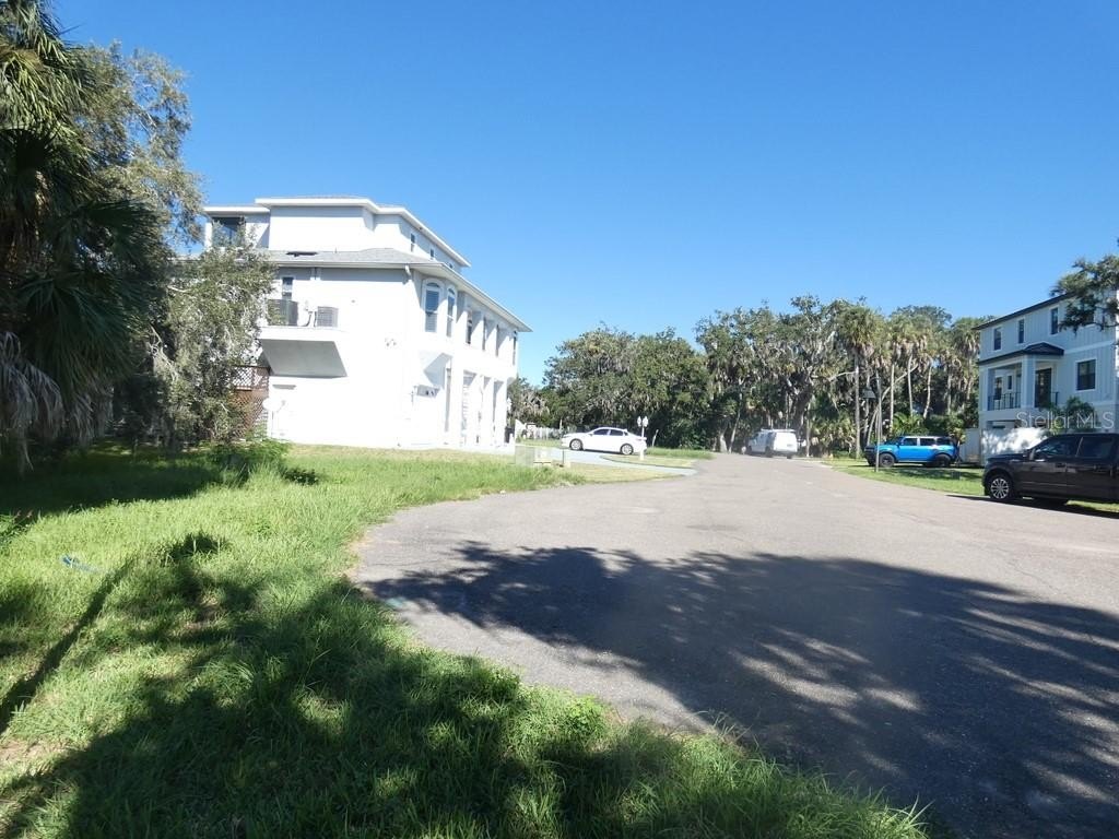 Picture 10