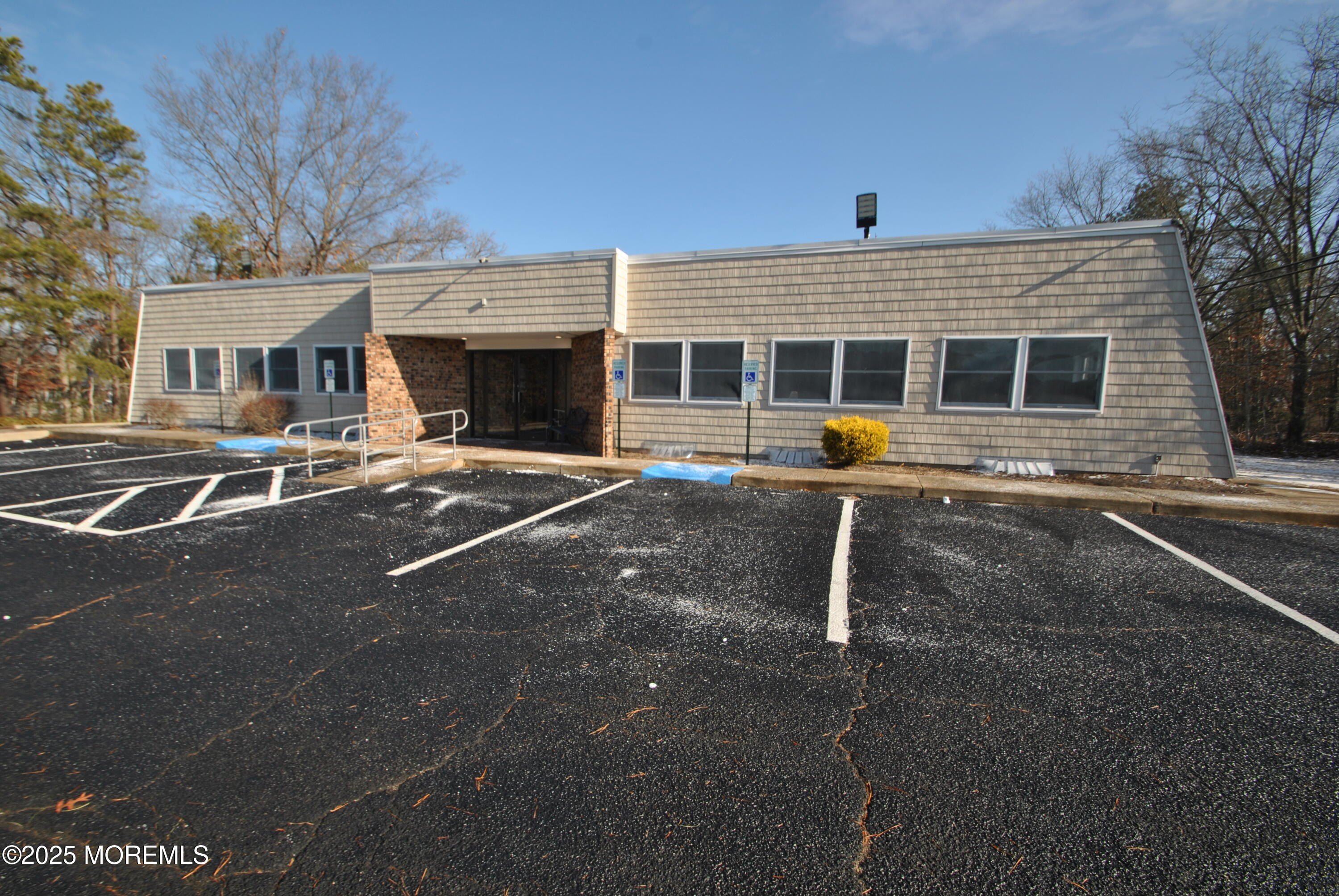Whiting, NJ Office Space