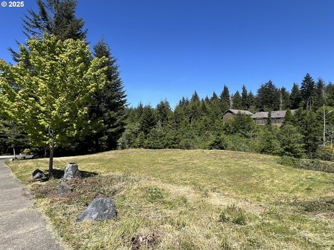 Coos Bay Residential Land
