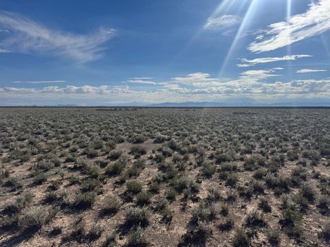 Land, Beryl, UT