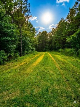 LAND - Broken Bow, OK