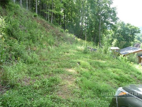 LAND - Vilas, NC