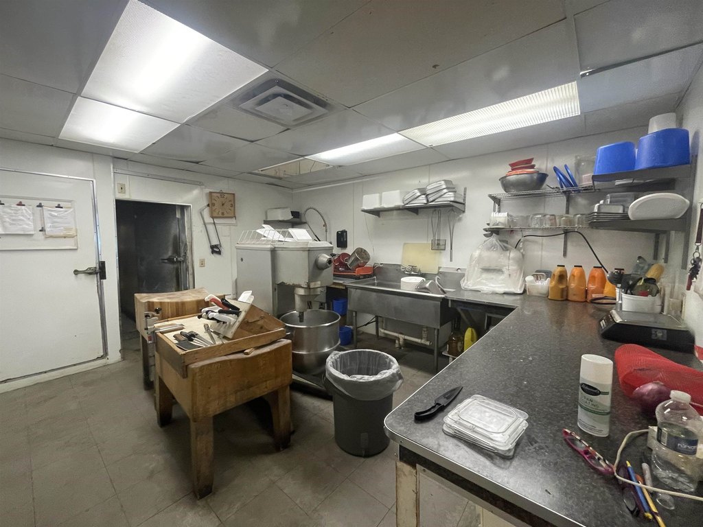 Picture 16