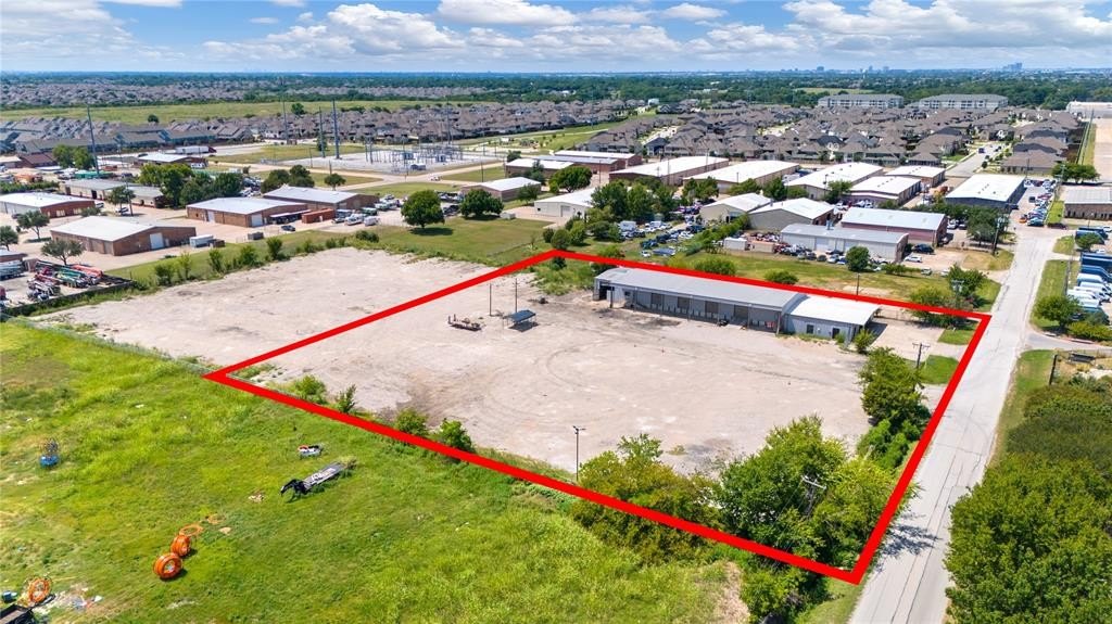 Wylie Warehouse with Office Space