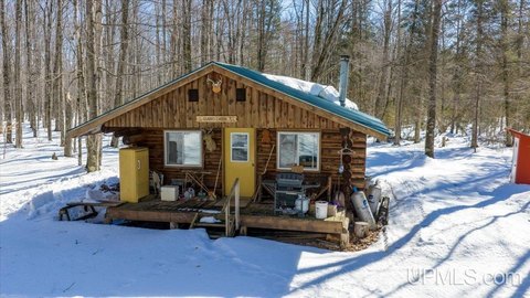 200 Acres Hunting Land Perkins