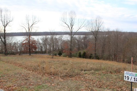Residential Lot with Lake View