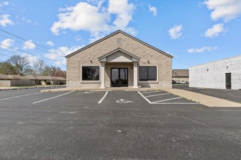 Versatile Office Building in Springfield