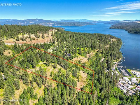 Lake Coeur d'Alene Acreage Homesite