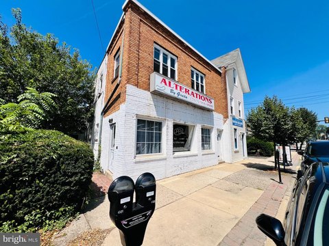 Established Tailor Shop Business Opportunity