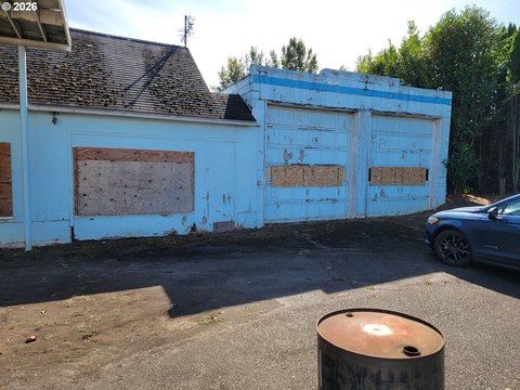 Commercial Land with Existing Improvements