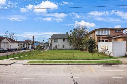 Fontainebleau Drive Vacant Corner Lot