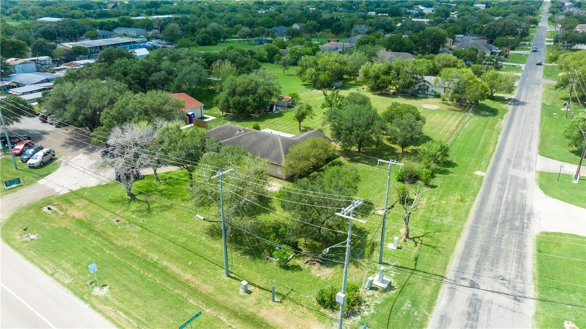Hard Corner Lot in Calallen