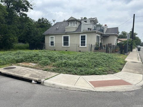 LAND - San Antonio, TX