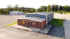 Flex Warehouse with Fenced Parking
