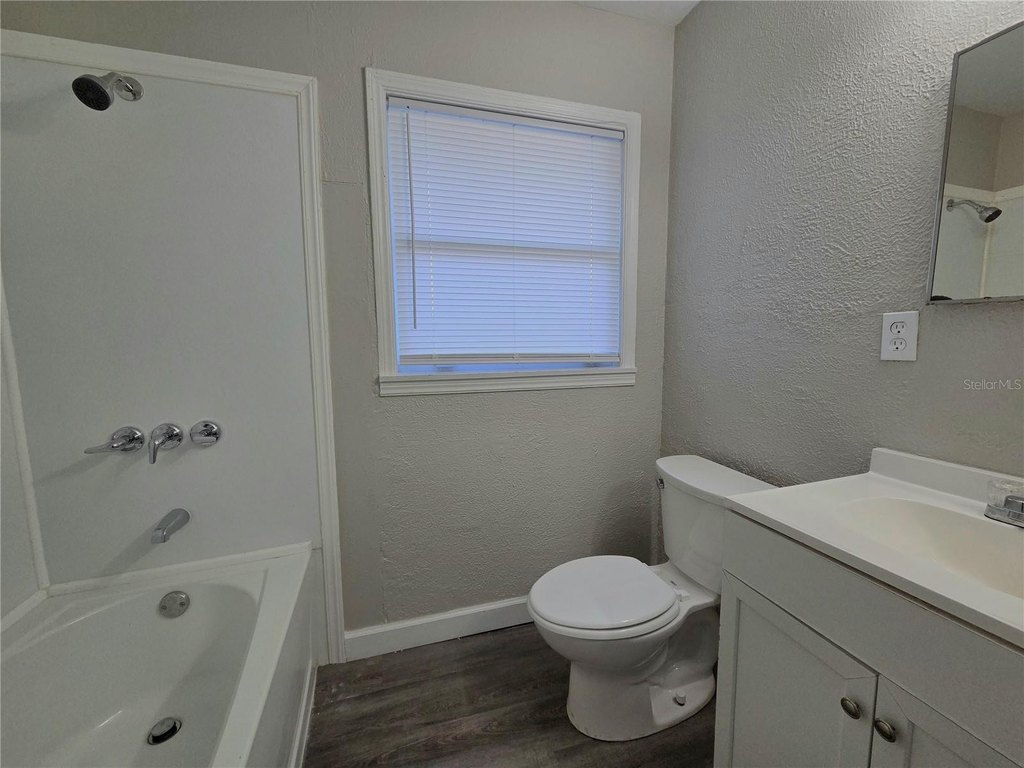 Picture 37