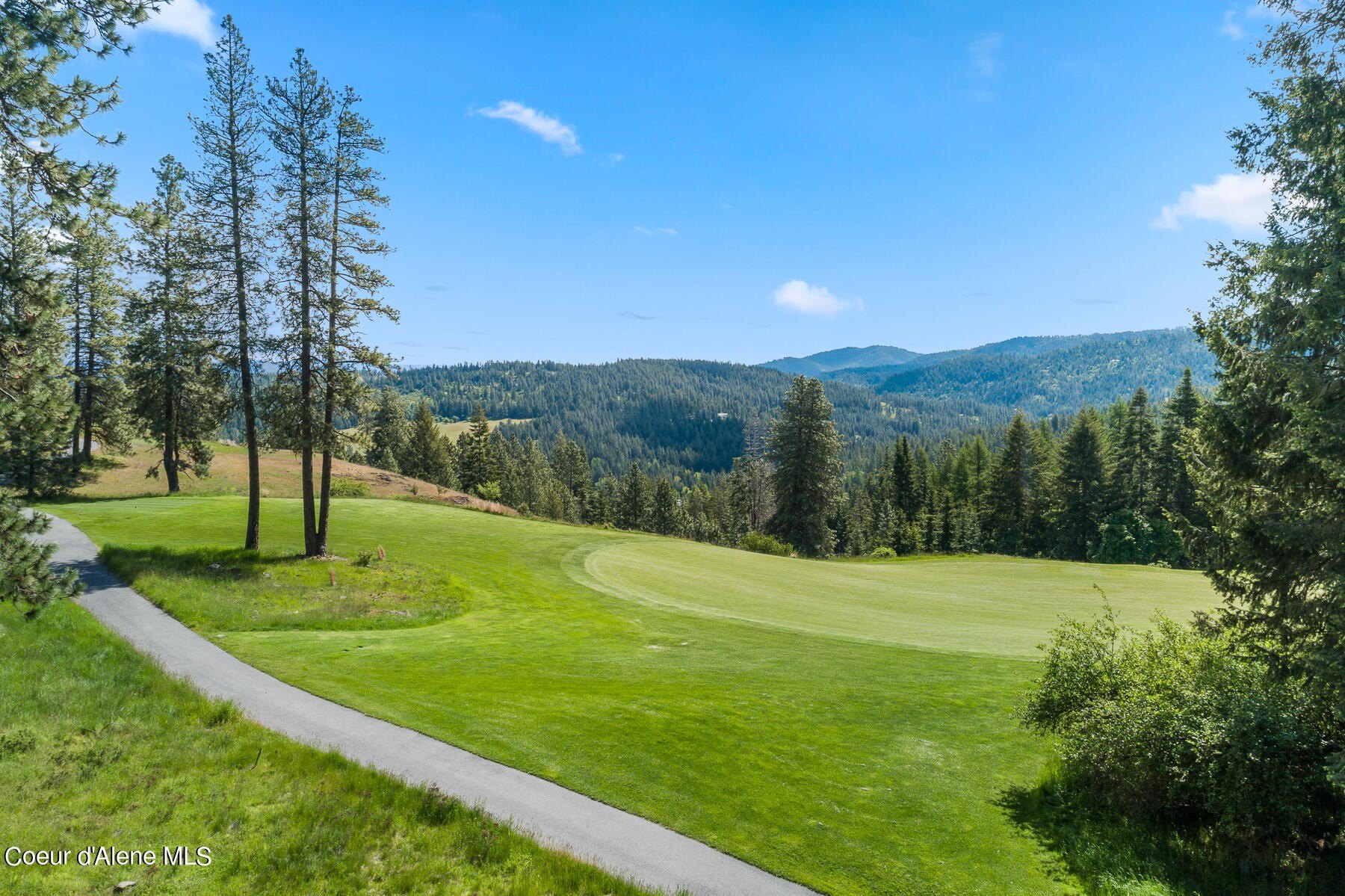Residential Lot in Harrison, ID
