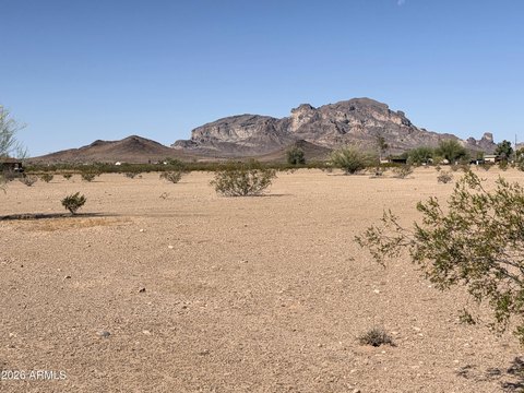 LAND - Tonopah, AZ