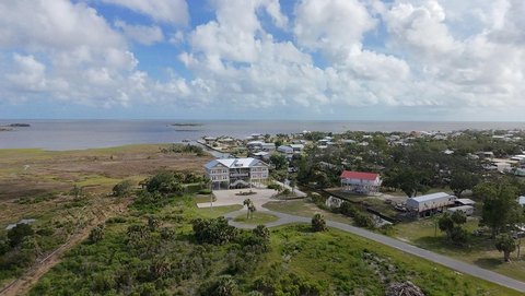 LAND - Horseshoe Beach, FL