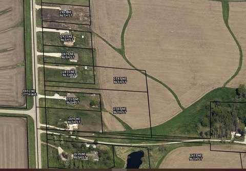 Land, Altoona, IA