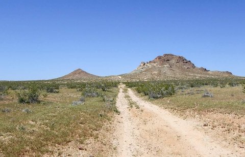 Expansive Land in California City