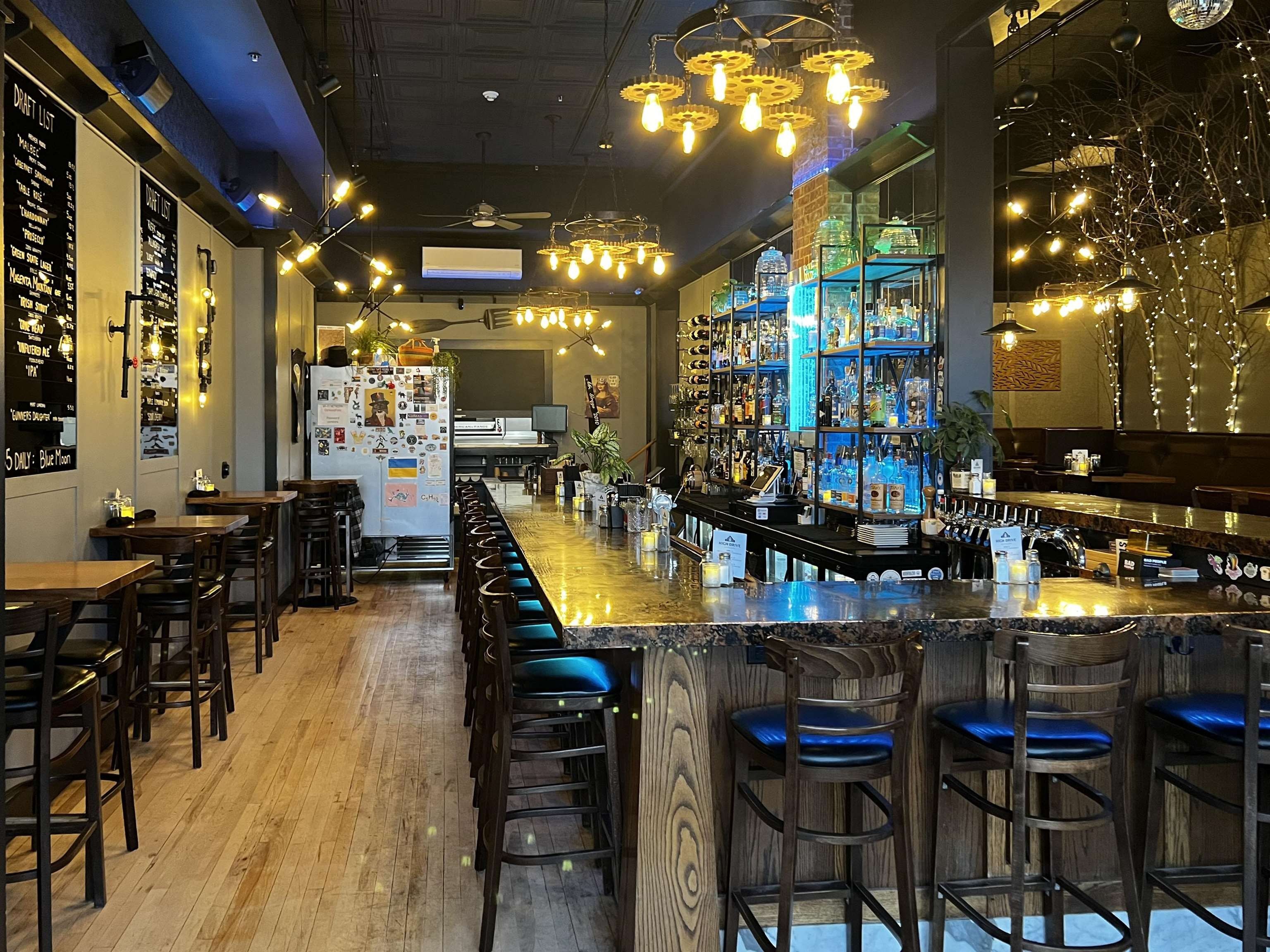 Established Restaurant and Bar