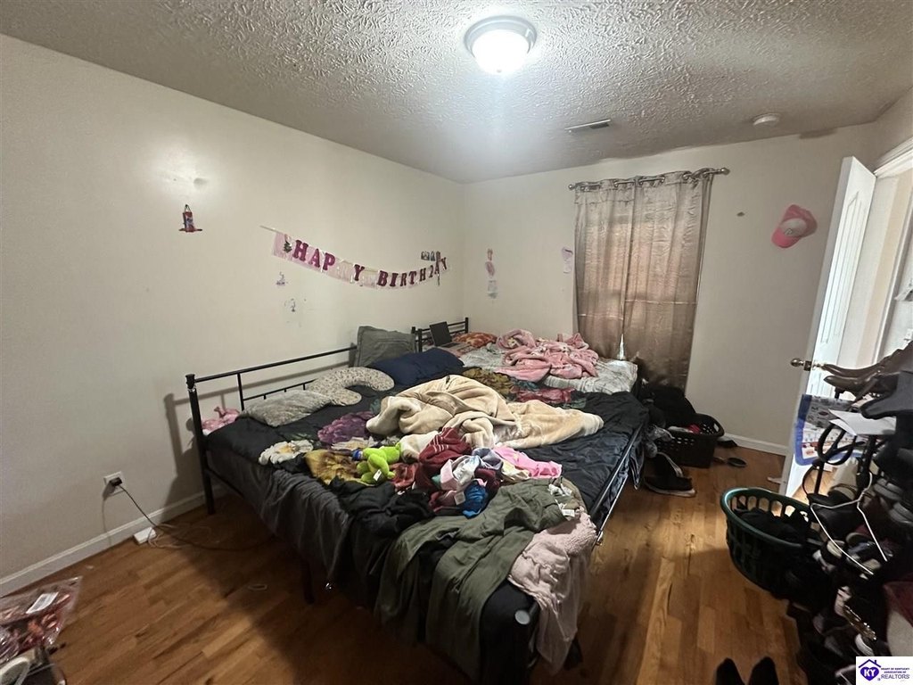 Picture 38