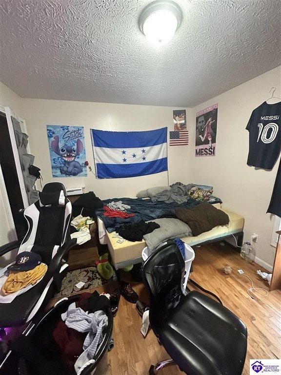 Picture 19