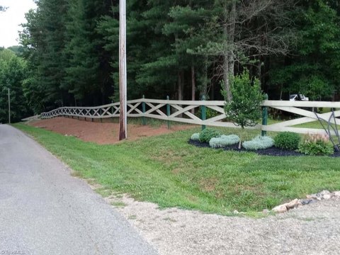 Roaring River Homesteading Paradise