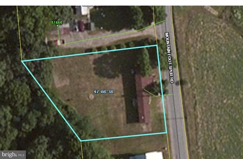 Buildable Lot in Blairs Mills