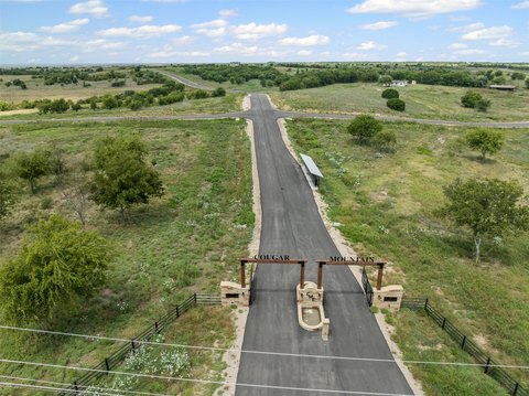 Land, Cresson, TX