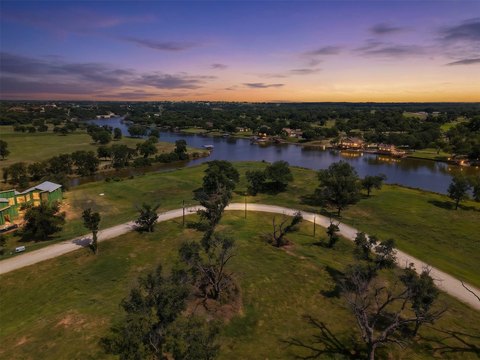 LAND - Weatherford, TX