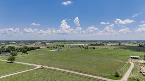 28 Acres of Usable Land